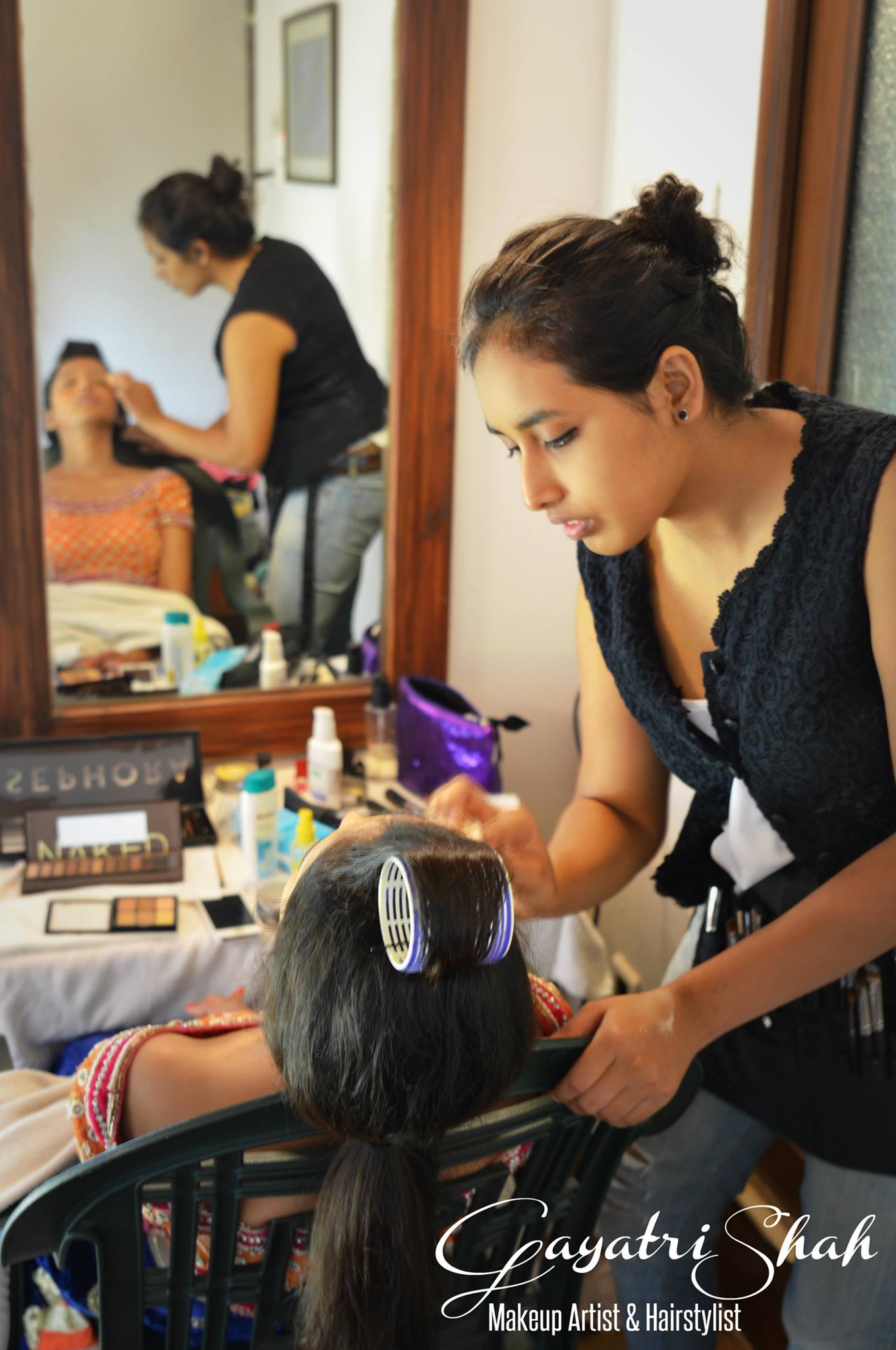 Makeup Artist Logo