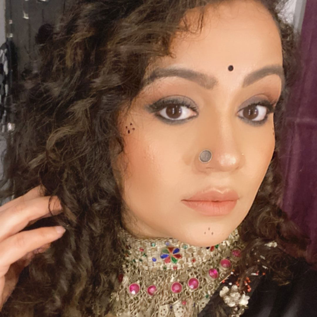 Makeup Artist Logo