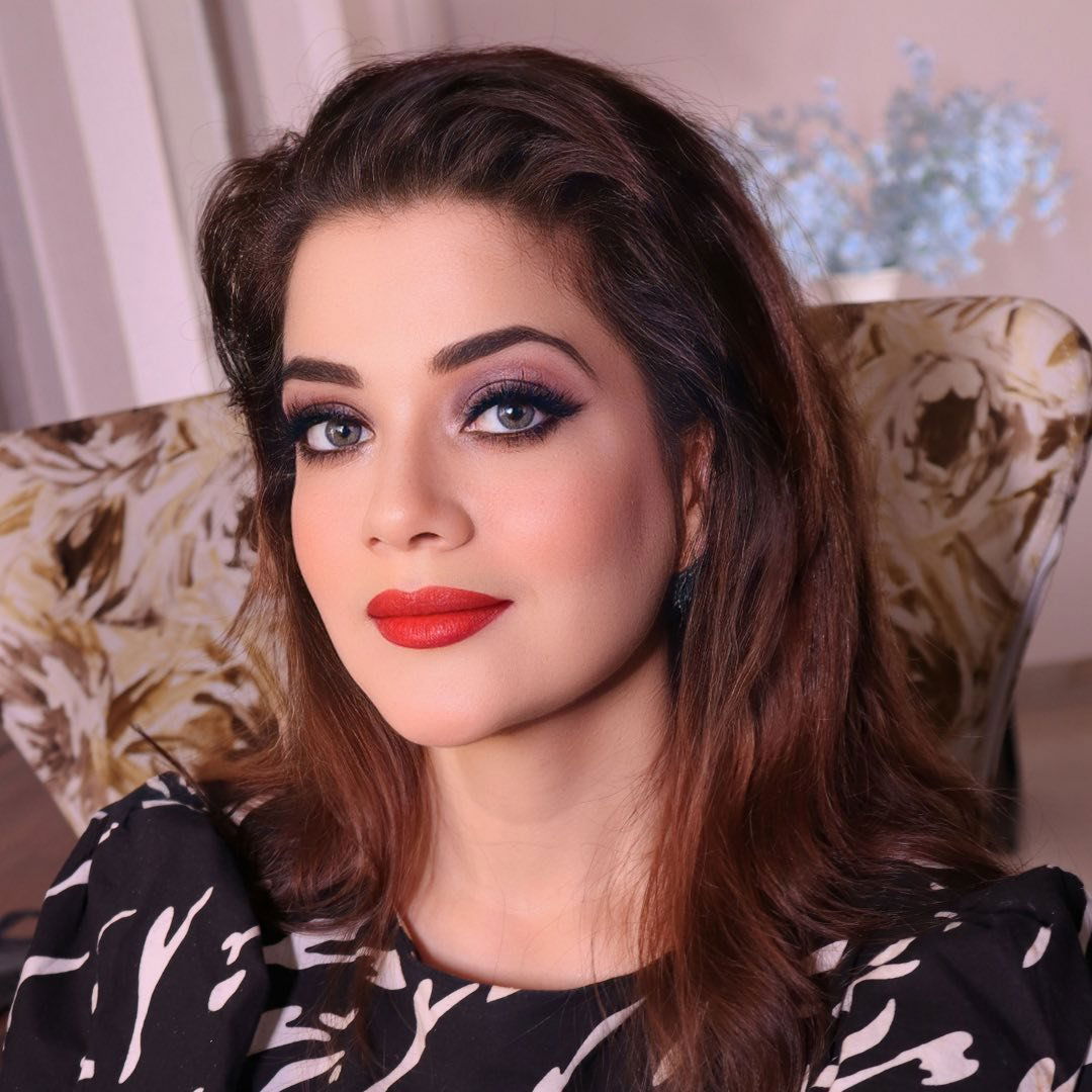Makeup Artist Logo